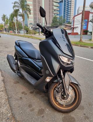 YAMAHA NMAX CONNECTED 160 ABS 